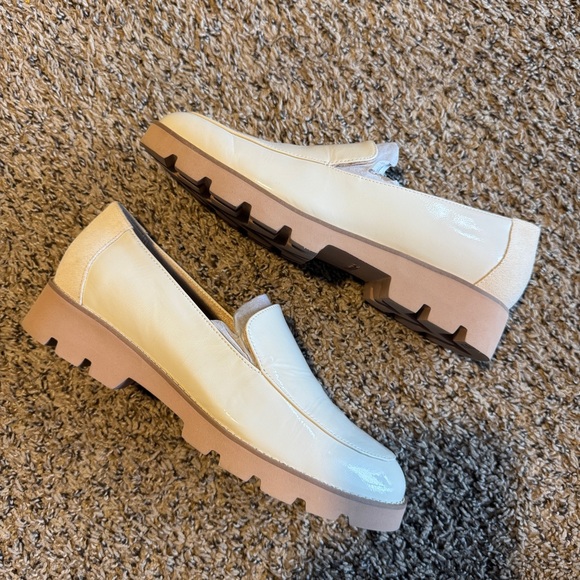 Vionic Kensley Slip On Loafer Cream Women’s 8.5 - Picture 5 of 10